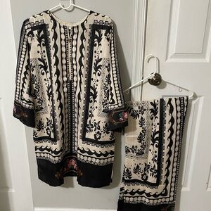 Elegant Black and Cream Patterned dress